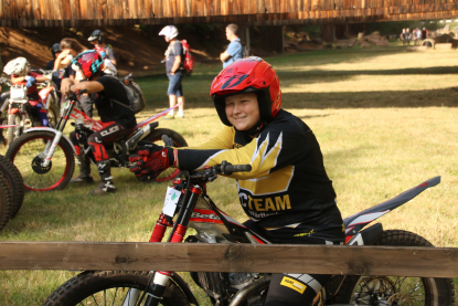 Strahlende Linda Weber beim Trial in Lebach